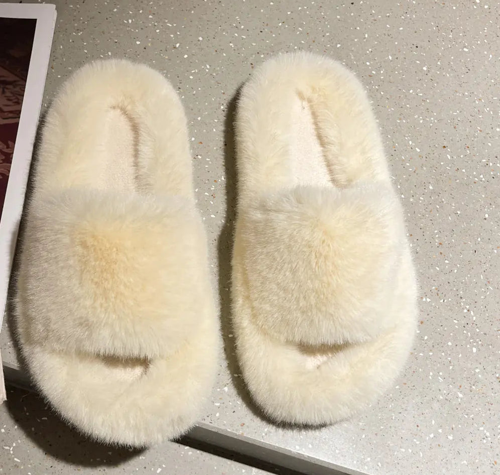 Fashion Plush Slippers for Women | Soft Indoor Comfort