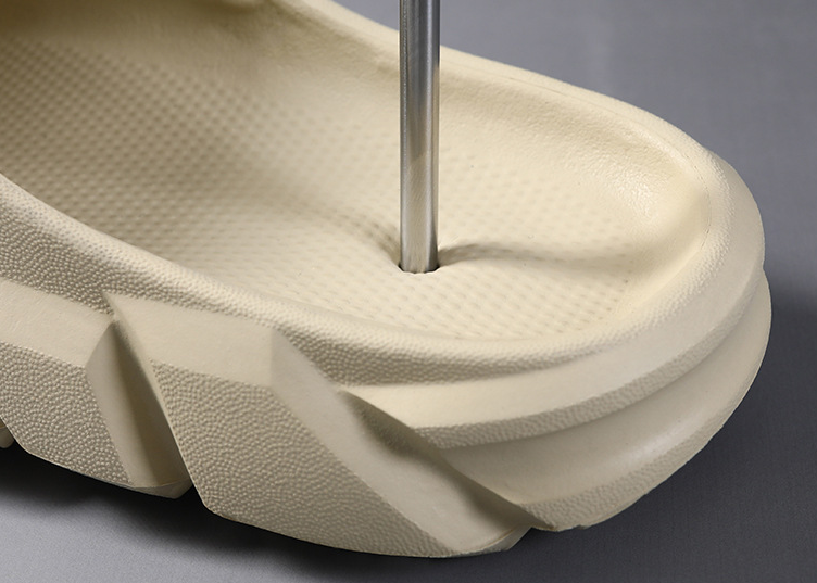 Men’s Thick Sole Slip-On Slides – Lightweight Everyday Comfort Slippers