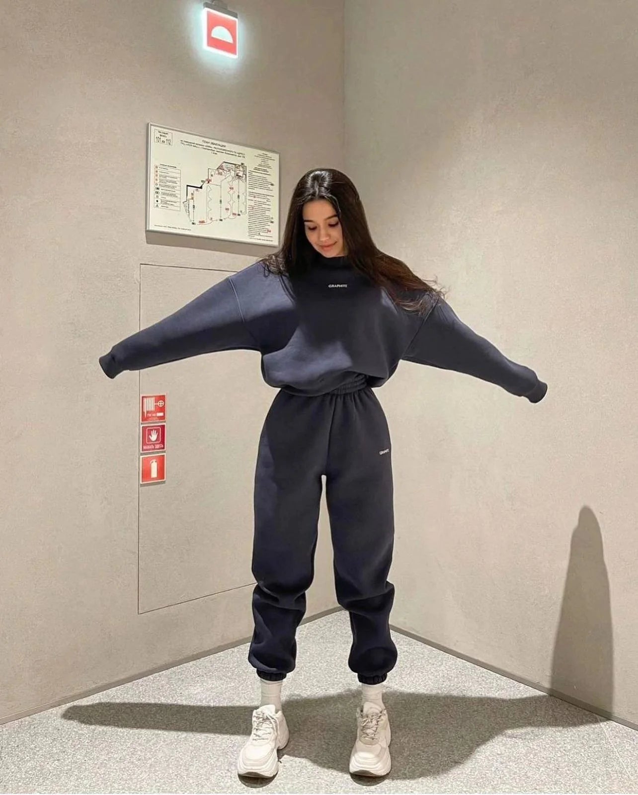 Spring/Autumn Sweater & Pants Set – Cozy Two-Piece Relaxed Fit Outfit