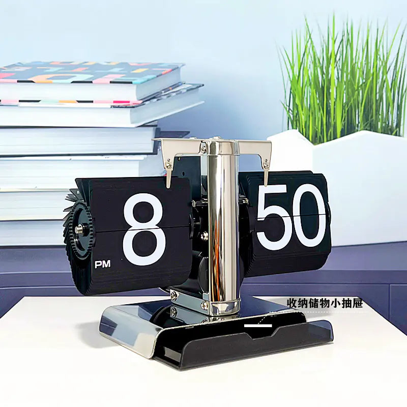 European Style Automatic Flip Clock – Retro Page-Flipping Timepiece for Home & Office