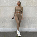 Women’s Color-Blocking Yoga Outfit – Flexible & Breathable Milk Silk Activewear