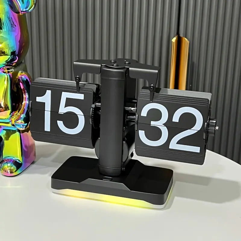 European Style Automatic Flip Clock – Retro Page-Flipping Timepiece for Home & Office