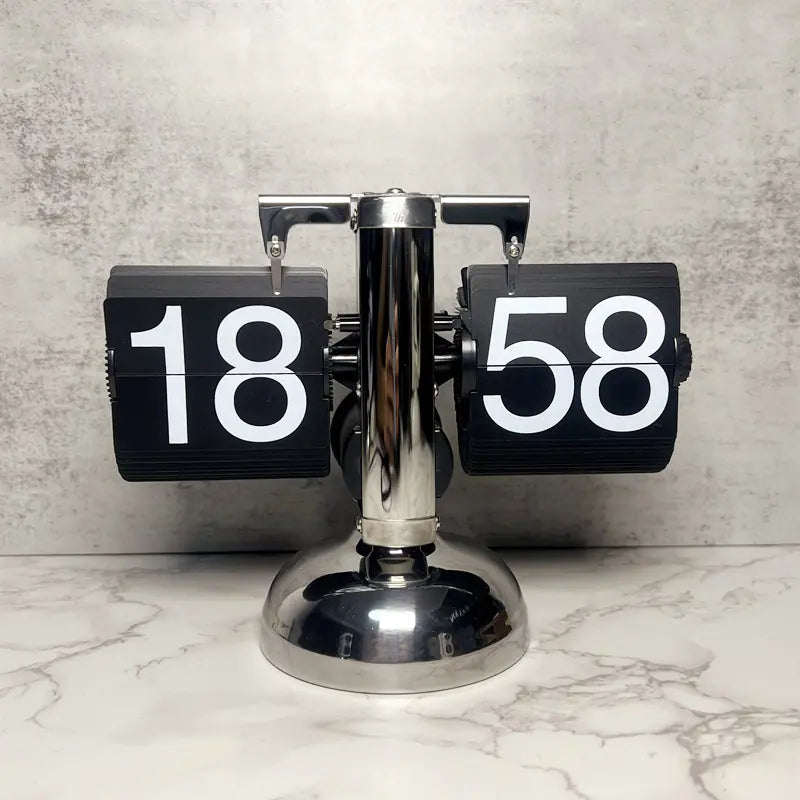 European Style Automatic Flip Clock – Retro Page-Flipping Timepiece for Home & Office