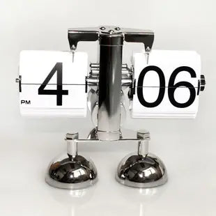 European Style Automatic Flip Clock – Retro Page-Flipping Timepiece for Home & Office