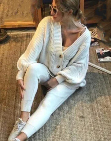 Matilda Wool Set – Premium Two-Piece Thick Sweater & Matching Bottoms