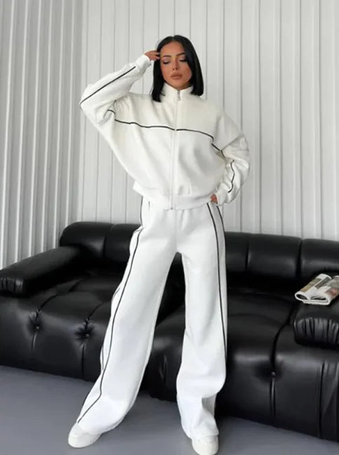 Relaxed Zip Lounge Set