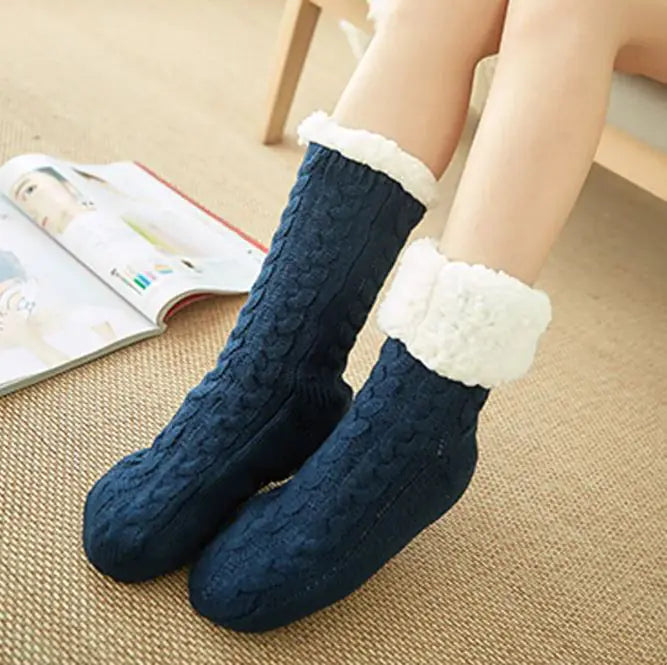 Double-Sided Fleece Thicker Wearable Blanket – Ultra Soft & Warm
