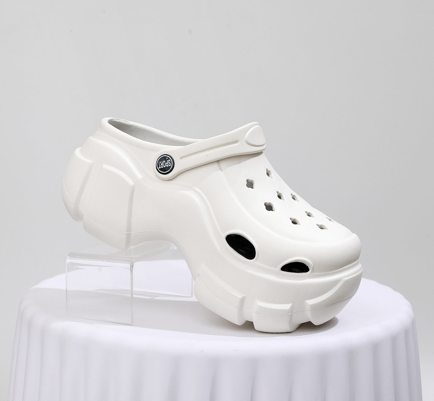 Women's Lightweight Slip-On Clogs – Practical Everyday Comfort Shoes