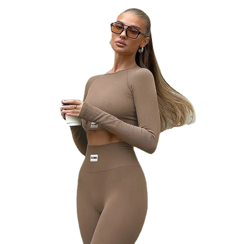 Women’s Color-Blocking Yoga Outfit – Flexible & Breathable Milk Silk Activewear