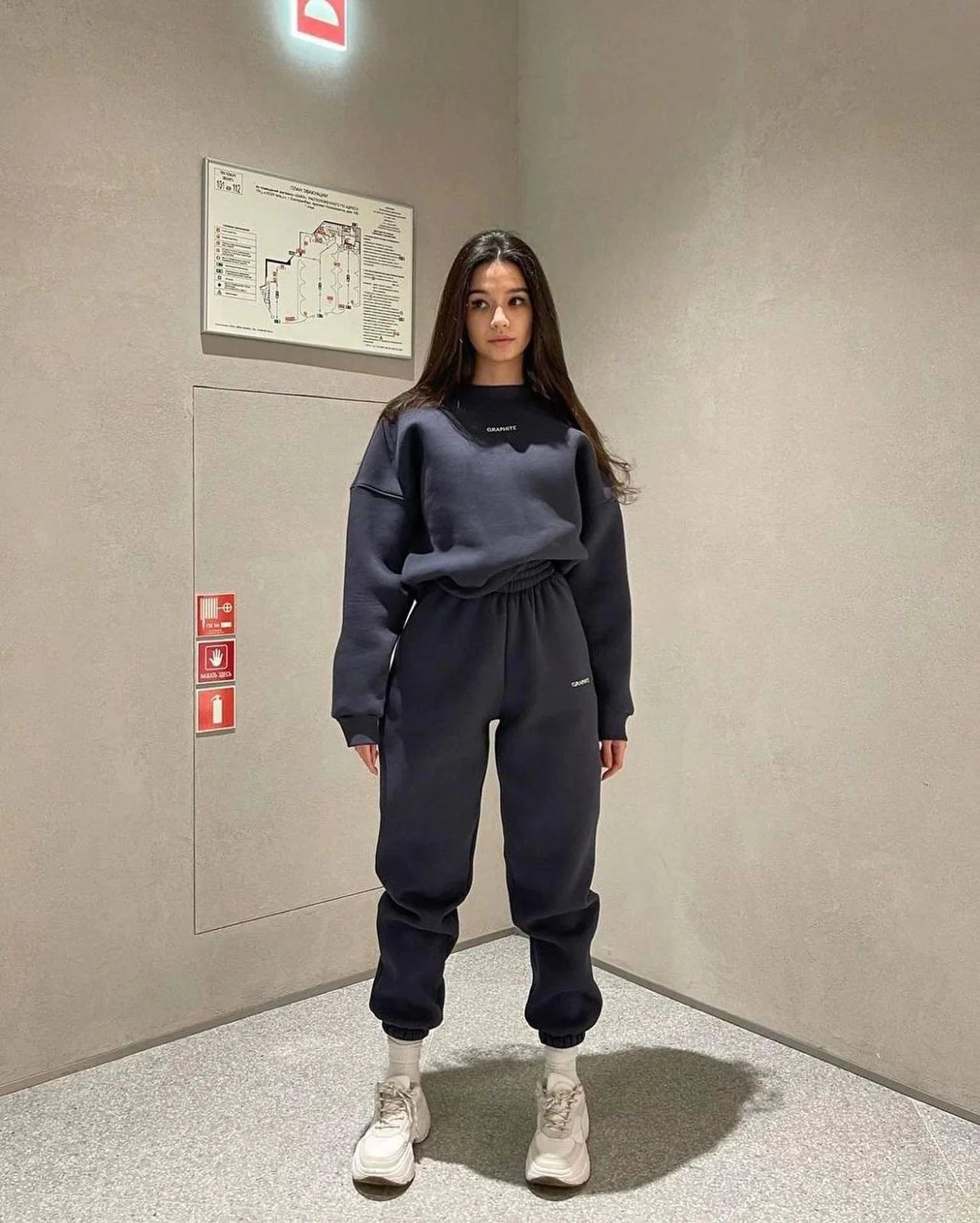 Spring/Autumn Sweater & Pants Set – Cozy Two-Piece Relaxed Fit Outfit