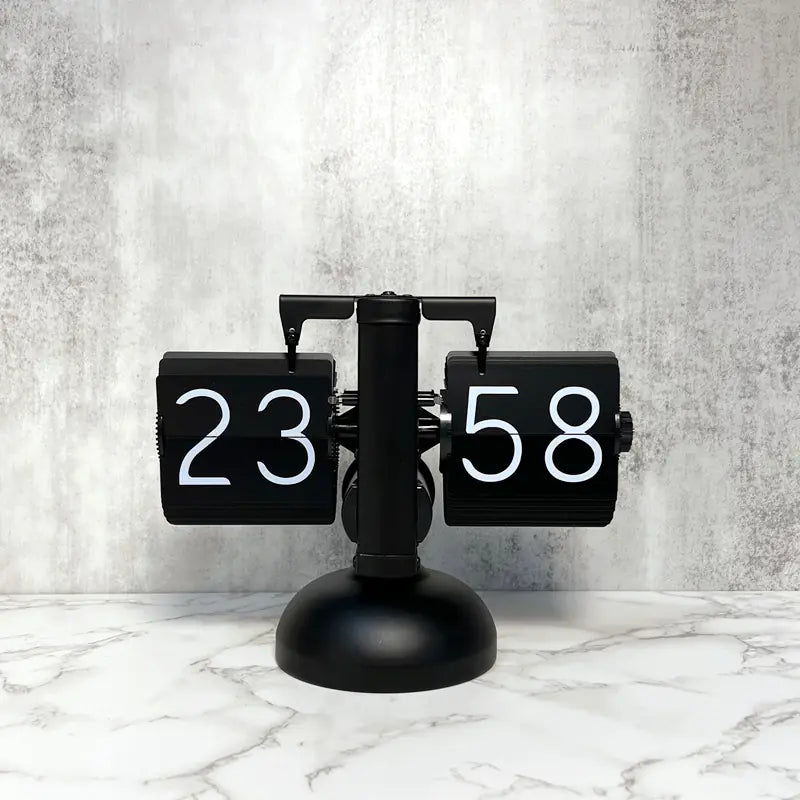 European Style Automatic Flip Clock – Retro Page-Flipping Timepiece for Home & Office