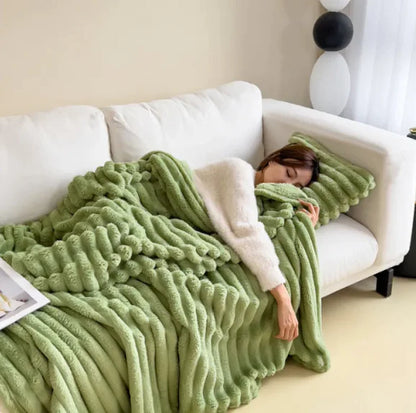 Soft Bubble Velvet Blanket | Soft All-Season Home Comfort